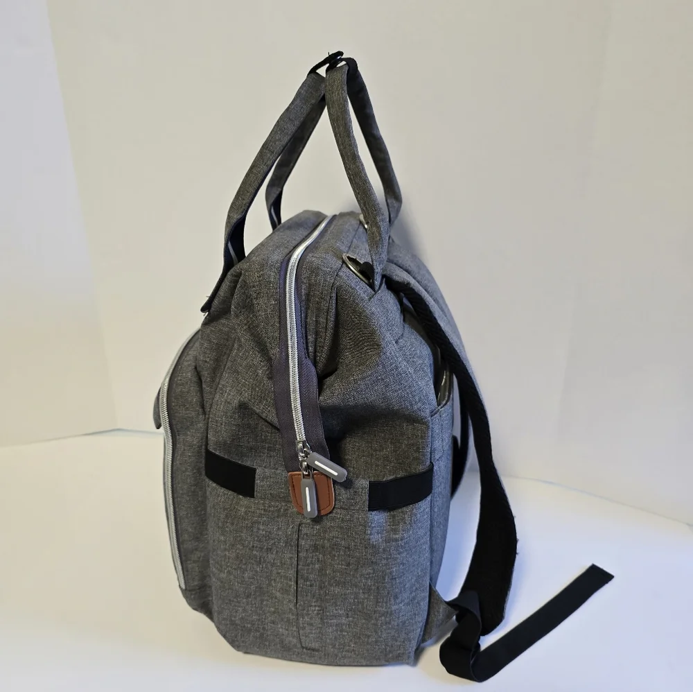 Diaper/Baby Breastfeeding Bag Backpack - Picture 3 of 16
